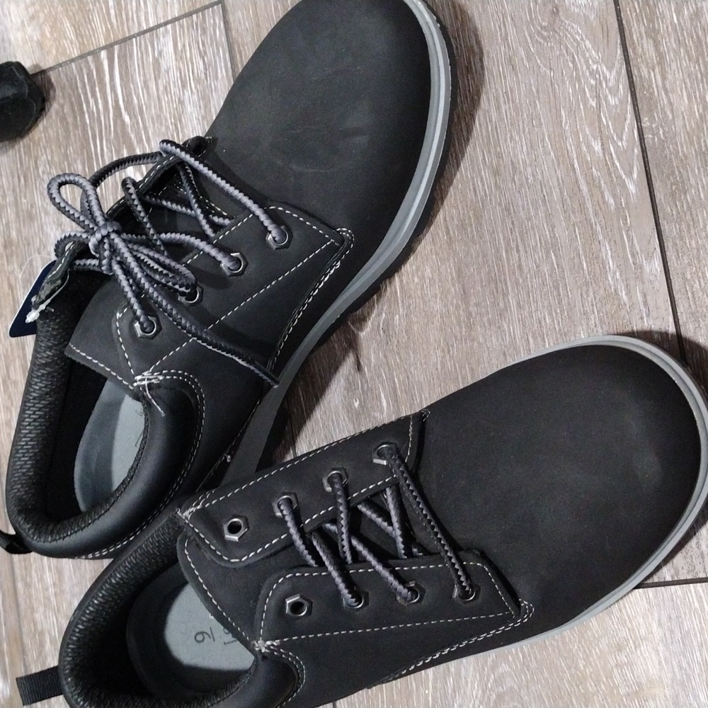 George black and gray ankle boots. NWT. Size 9